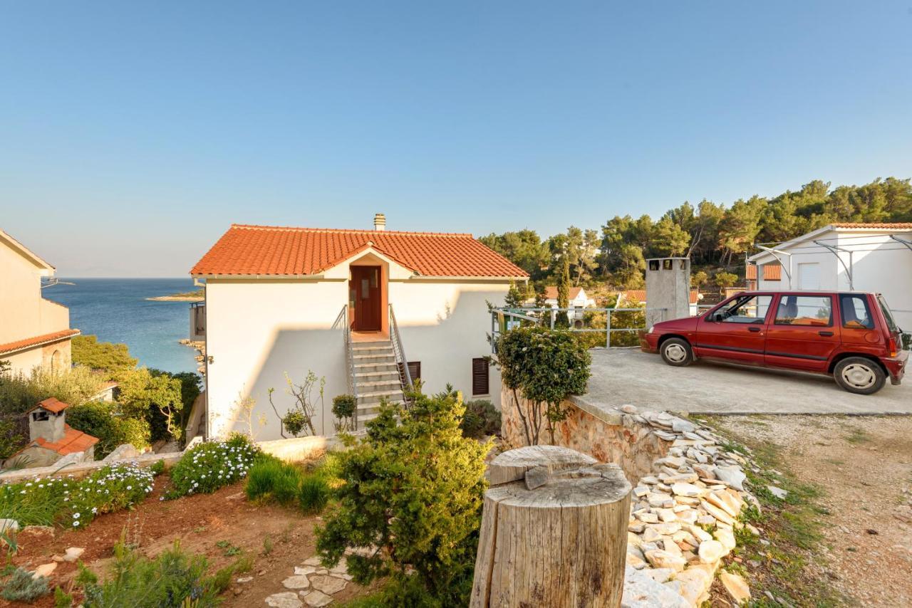 Apartments By The Sea Basina, Hvar - 11817 Vrbanj Dış mekan fotoğraf